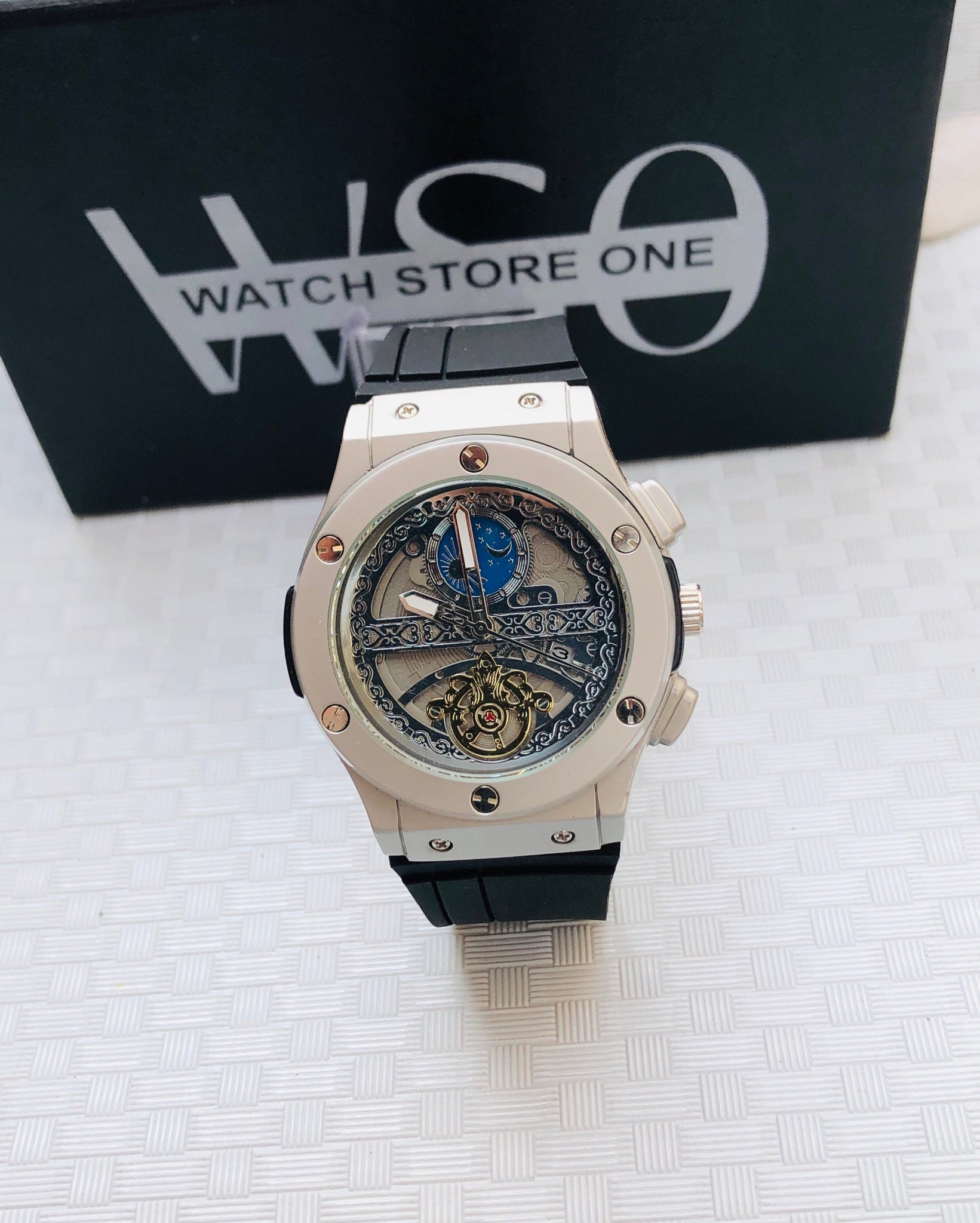 HB PVC SELICON STRAP WATCH